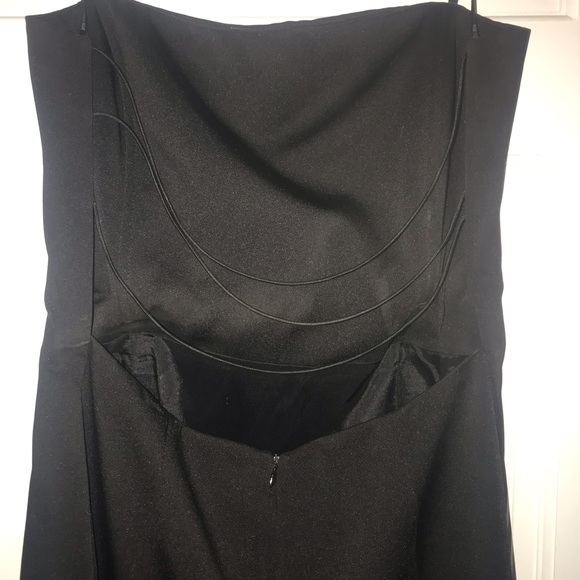 Black Strapless Formal Dress. Size 12 - Picture 3 of 5